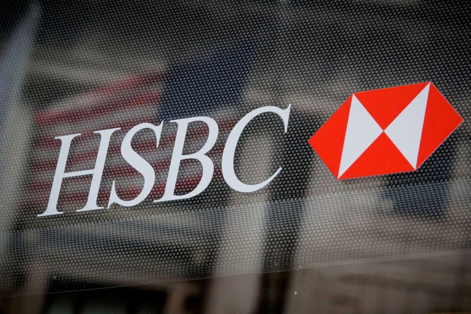 HSBC's logo on a branch bank in New York, U.S. REUTERS/Brendan McDermid